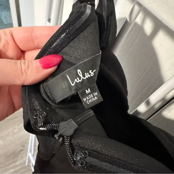 Lulu’s Black Bodycon Midi Dress - Picture 6 of 6